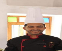 السلام عليكم  الشيف عبد الجليل 20سنة خبرة في مجال الطبخ  ،الايطالي،الفرنسي،والعربي،0021699226288،او الوات ساب
