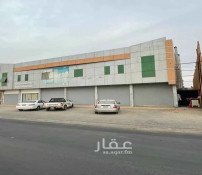 مكتب تجاري للإيجار في شارع شبه الجزيرة ، حي السعادة ، الرياض