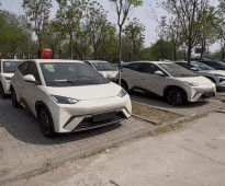 استيراد وتصدير شحن السيارات الكهربائية من الصين
