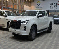 ايسوزو ديماكس 2020 للبيع في الرياض اللون أبيض لوحة رقم ب ر ق 2664