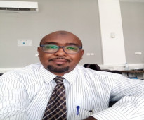سوداني تخصص إدارة