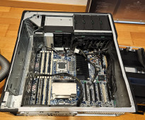 جهاز للشركات HP WORKSTATION Z800 سنجل برسيسور XEON x5660 كاش 12 ميجا 6 كور بفيجا AMD R7-2G