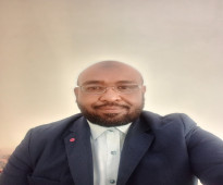 سوداني تخصص إدارة أعمال