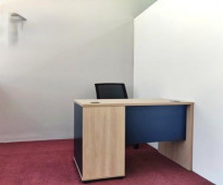 Commercialɠ office on lease in era tower for only. 99bd per month.